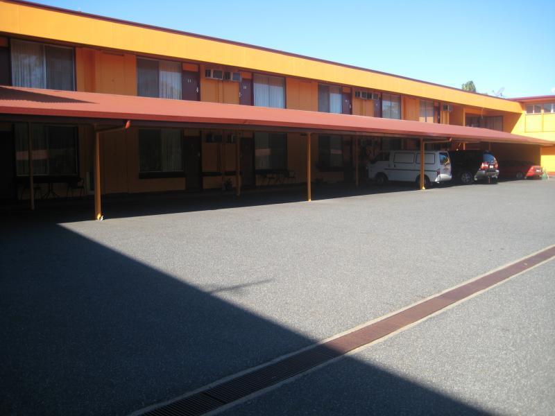 Ambassador Motel Rockhampton Exterior photo